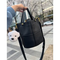 小眾品牌～真皮外縫女用水桶包